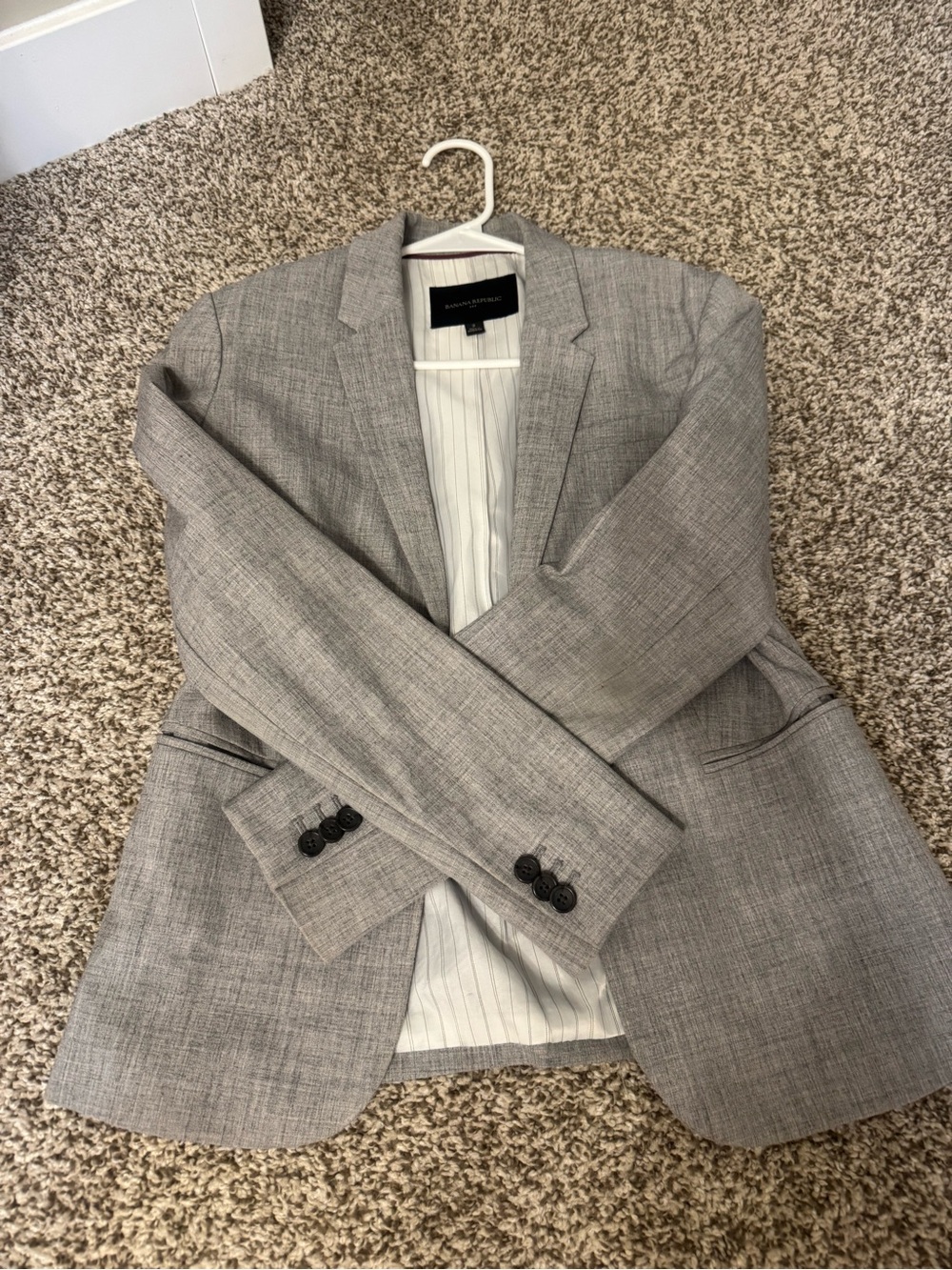 Banana Republic Light Gray Women's Tailored Blazer